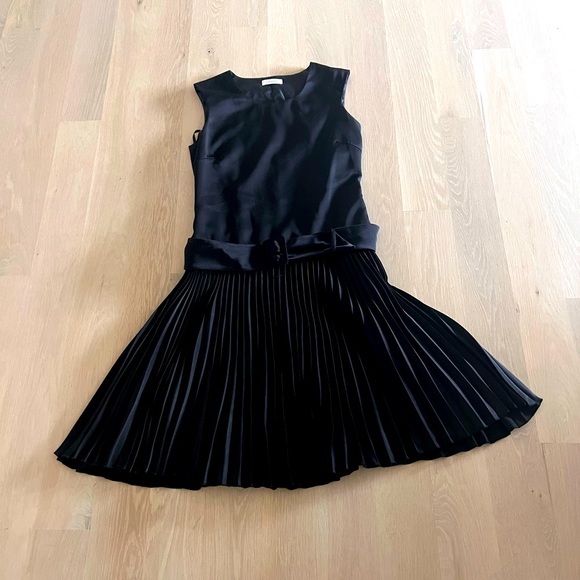 EUC LBD Calvin Klein little black dress - Picture 2 of 5